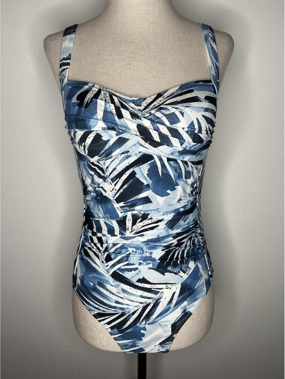 NWOT Nip Tuck Women's Blue/Multifit Cup One-Piece Swimsuit Size 4